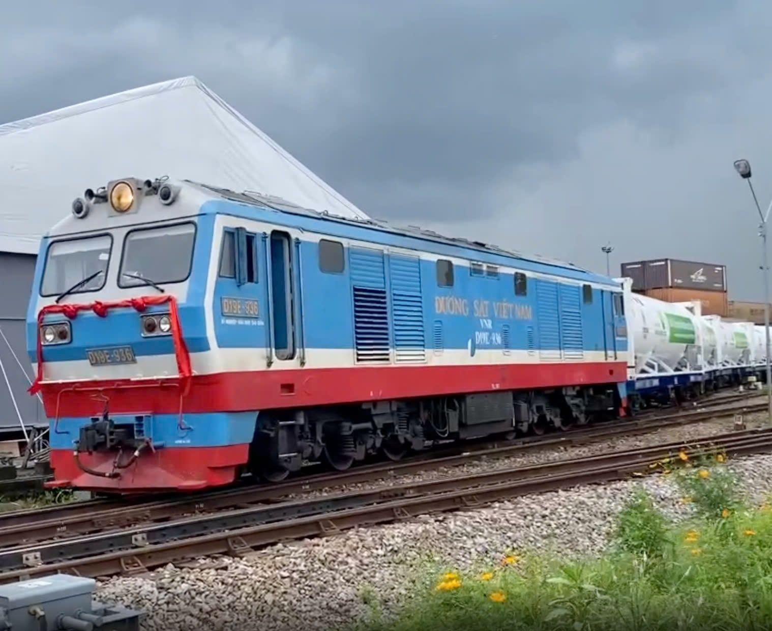 FIRST LNG TRANSPORTATION FROM SOUTH TO NORTH BY ISO TANK